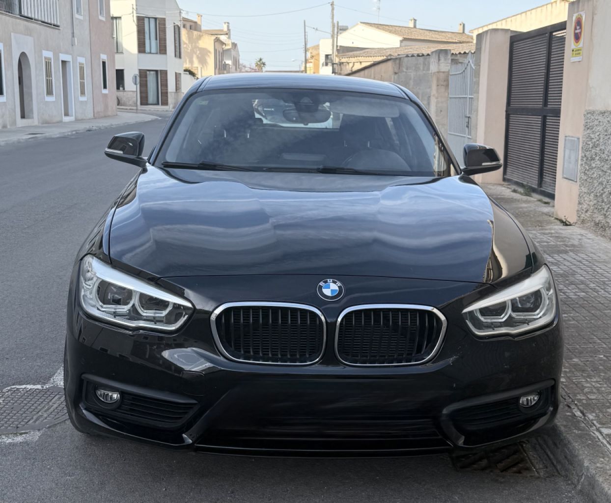 118d, Bj. 2016, Automatik, 2. Hand, Klima, Navi