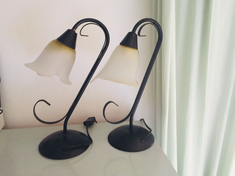 2 antike Tischlampen