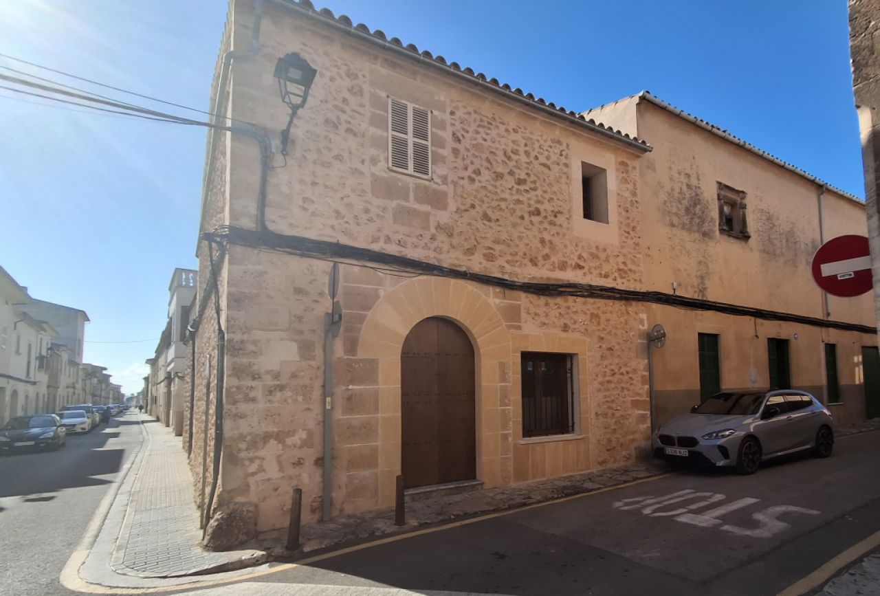 2 Etagendorfhaus mit Terrasse und Garage in Campos-- DH 31