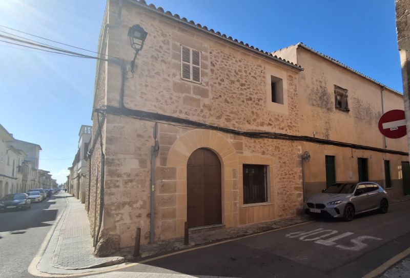 2 Etagendorfhaus mit Terrasse und Garage in Campos-- DH 31