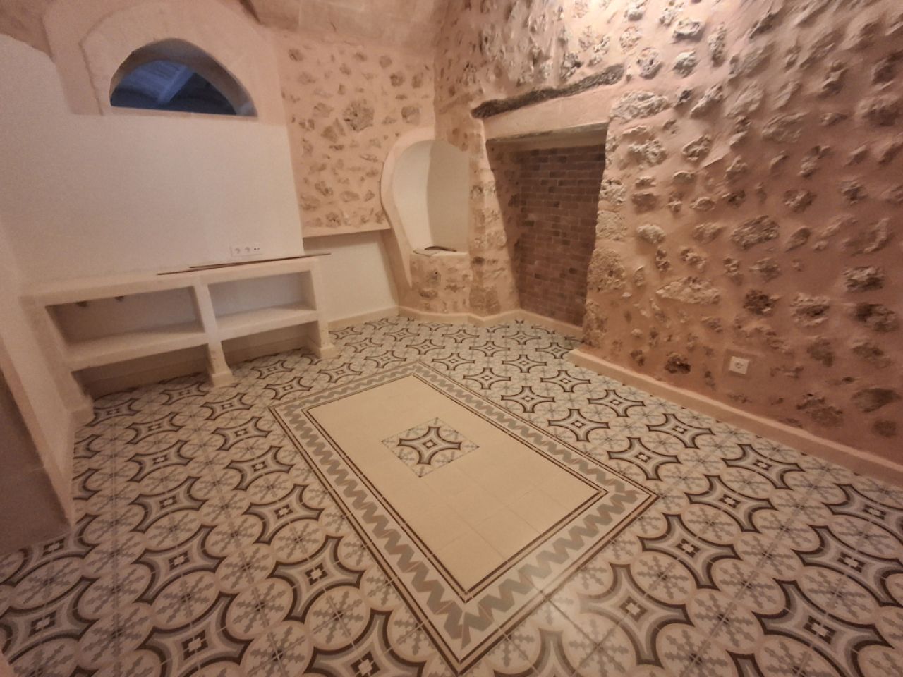 2 Etagendorfhaus mit Terrasse und Garage in Campos-- DH 31