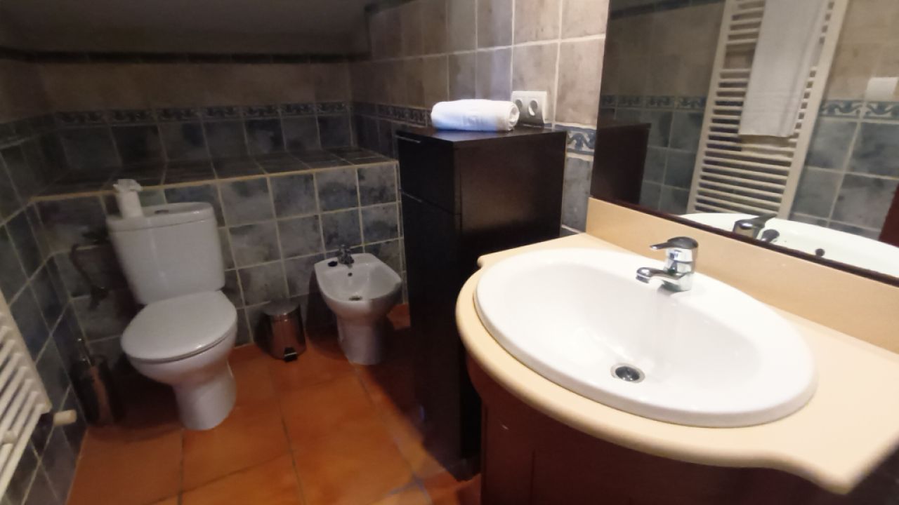 2-level finca with 2 separate apartments, pool and heating near Campos--- F 213