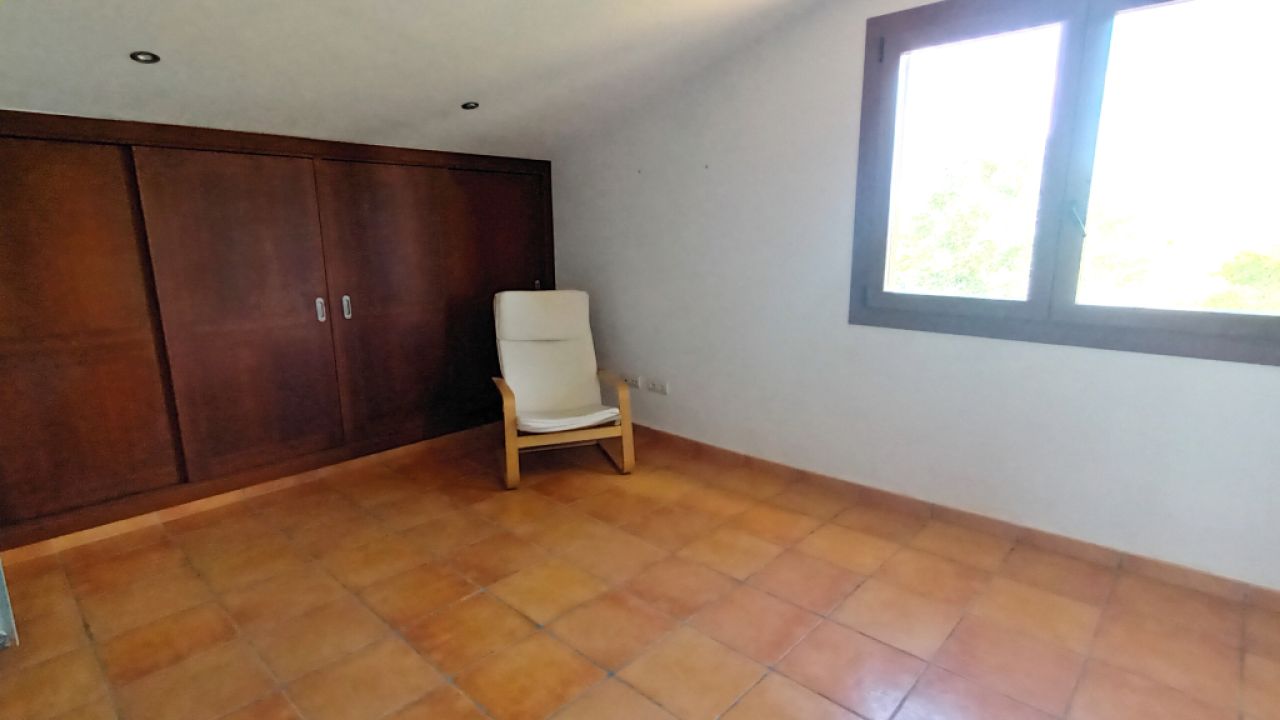 2-level finca with 2 separate apartments, pool and heating near Campos--- F 213