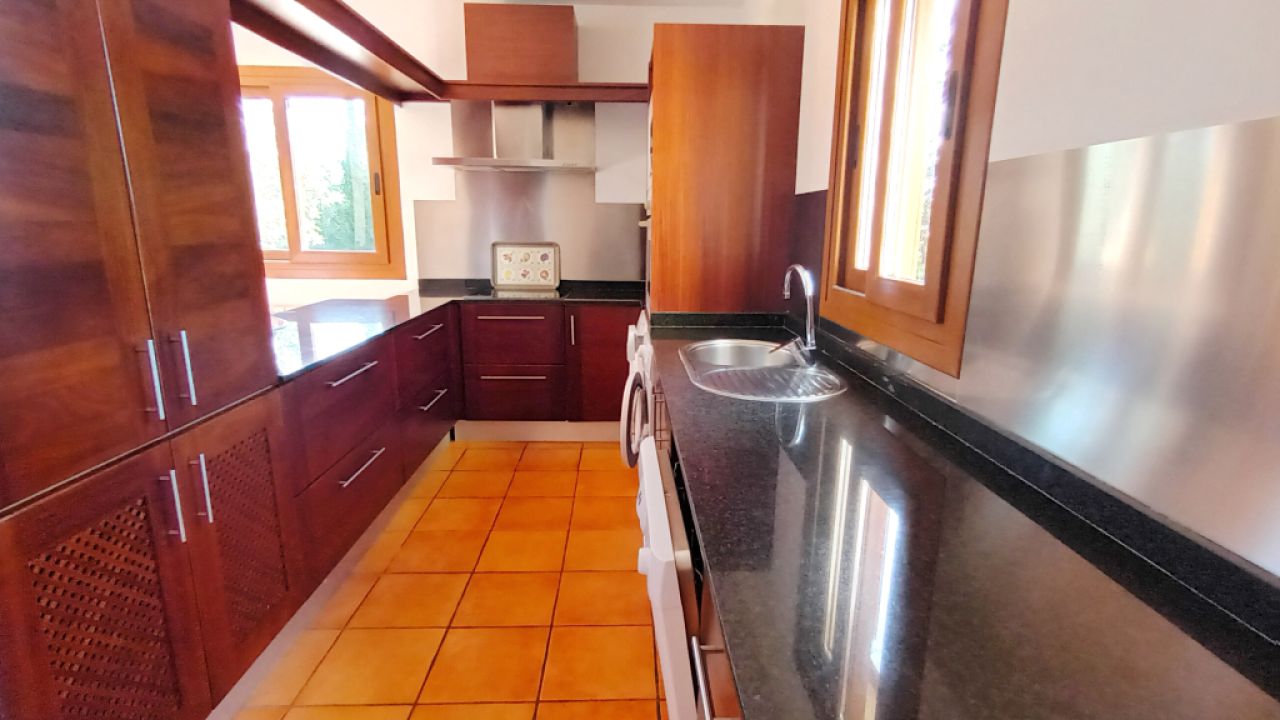 2-level finca with 2 separate apartments, pool and heating near Campos--- F 213