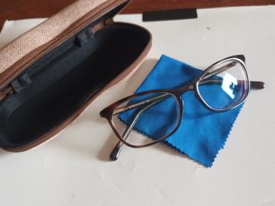 2 gafas de distancia para regalar a bajo precio