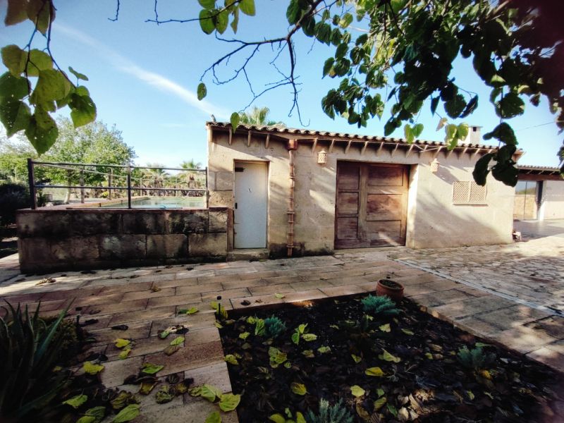 2 fincas en una sola propiedad con piscina privada, AC y chimeneas cerca de Campos -- F 92 a + b WT