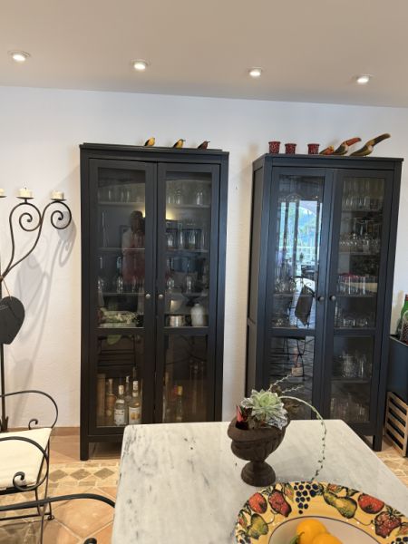 2 Glasvitrinen zu verkaufen