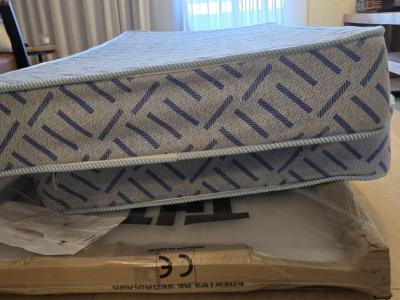 2 Matratzen für 20€