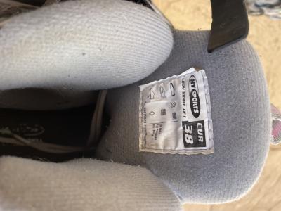 2 pares de patines en línea Talla 38 y 39 incl. protecciones, ver fotos