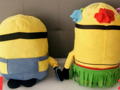 2 huge Minions for sale LIKE NEW