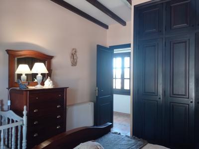 Finca de 2 plantas con Sep. Apartamento de invitados y hermoso jardín cerca de Ses Salines -- F 62 V