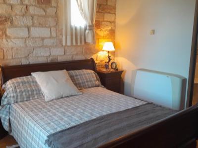 Finca de 2 plantas con Sep. Apartamento de invitados y hermoso jardín cerca de Ses Salines -- F 62 V