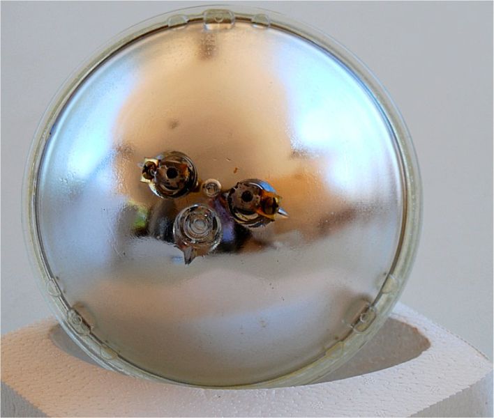 2 Stück neue RGB LED-Pool-Scheinwertfer in OVP,  12 V AC – 24 W