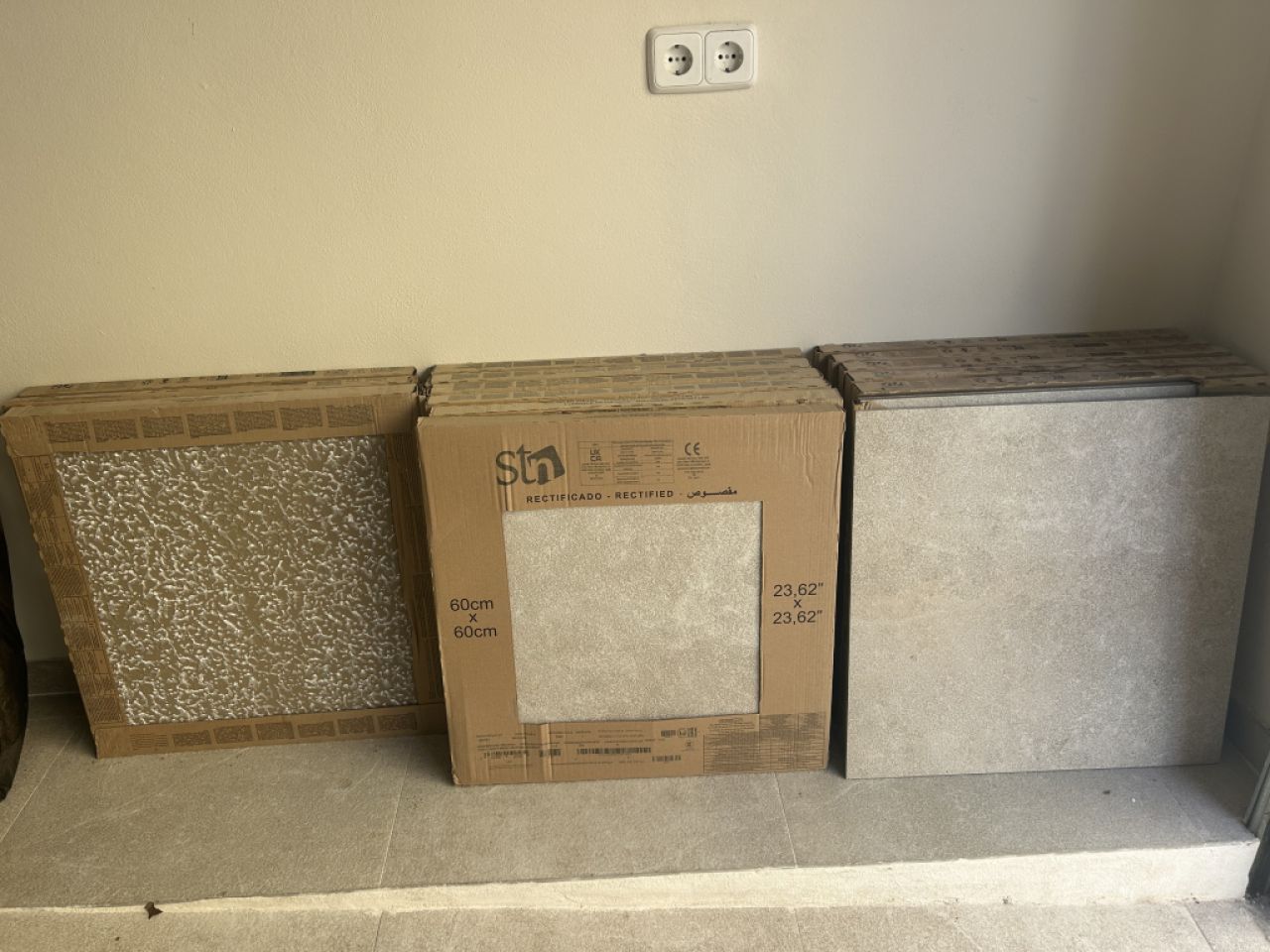 20qm Fliesen günstig abzugeben