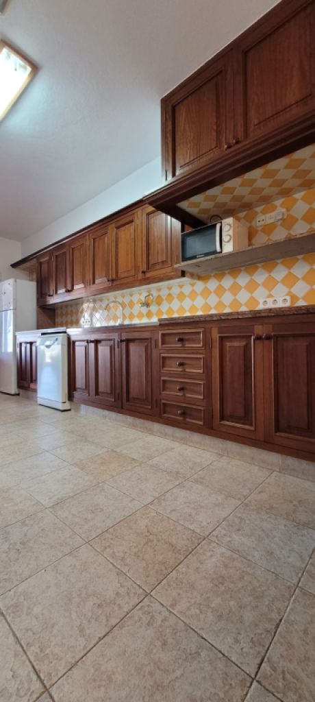 3 stöckiges Chalet mit Heizung, Pool an der Bucht von Cala Marsal -- CH 40 a