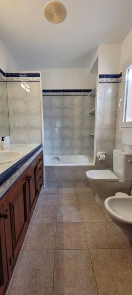 3 stöckiges Chalet mit Heizung, Pool an der Bucht von Cala Marsal -- CH 40 a