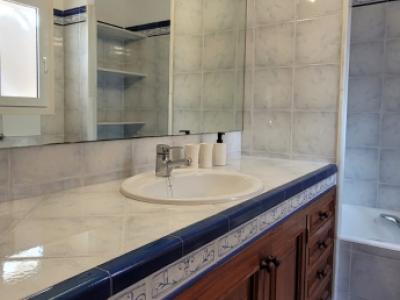 3 stöckiges Chalet mit Heizung, Pool an der Bucht von Cala Marsal -- CH 40 a