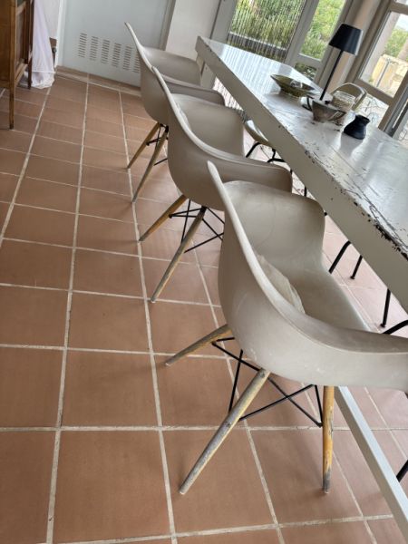 3 Stühle ähnlich „Eames“