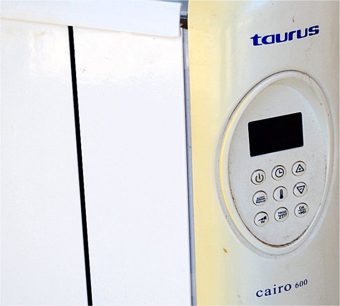 4 Wand Heizkörper ,Hersteller Taurus, Typ Cairo