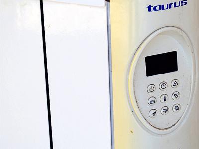 4 Wand Heizkörper ,Hersteller Taurus, Typ Cairo