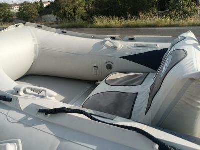 Embarcación neumática de 4m Semirrígida Fueraborda Honda 30hp incl. Remolque