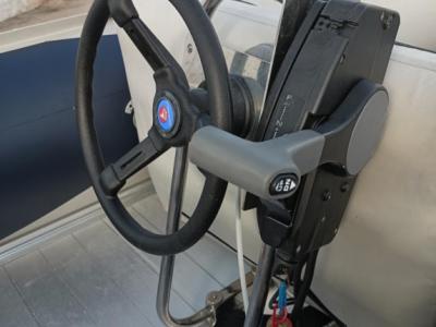 Embarcación neumática de 4m Semirrígida Fueraborda Honda 30hp incl. Remolque