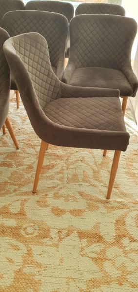 8 elegant dining chairs