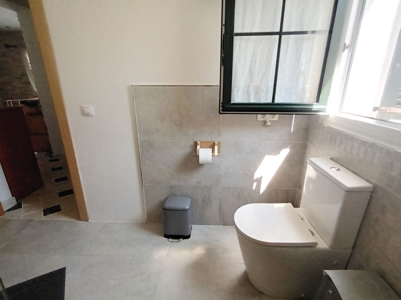 AB JUNI 27; Chalet mit Garten, Pool und Fussbodenheizung in Cala LLombards -- CH 87