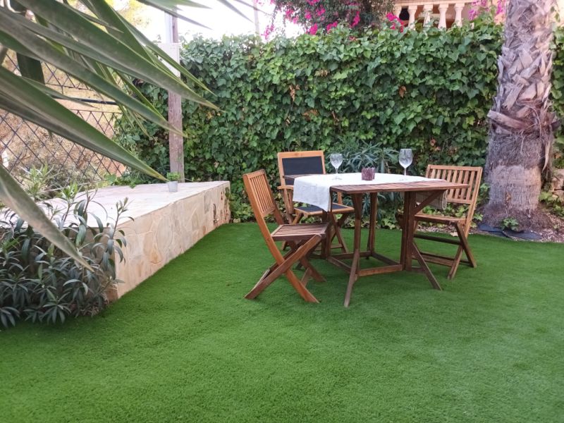 AB JUNI 27; Chalet mit Garten, Pool und Fussbodenheizung in Cala LLombards -- CH 87