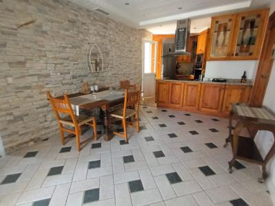 AB JUNI 27; Chalet mit Garten, Pool und Fussbodenheizung in Cala LLombards -- CH 87