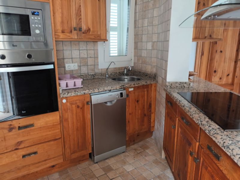 AB JUNI 27; Chalet mit Garten, Pool und Fussbodenheizung in Cala LLombards -- CH 87