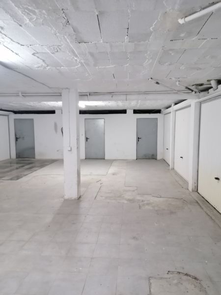 Abstellraum in Tiefgarage