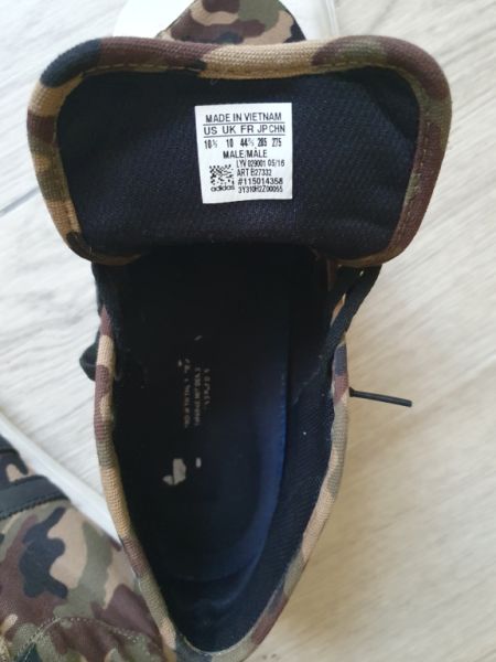 ADIDAS sneakers !!! LIKE NEW!!!