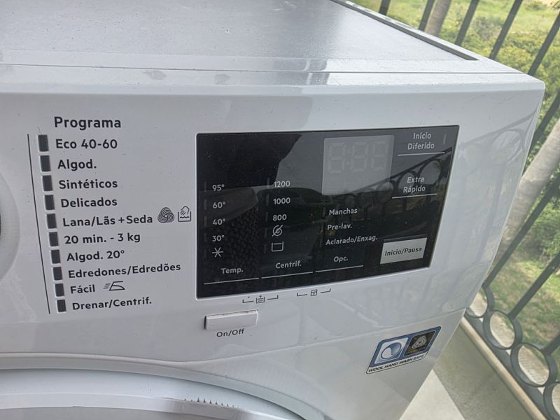 Lavadora AEG 6000 Series Lavamat ProSense 8kg