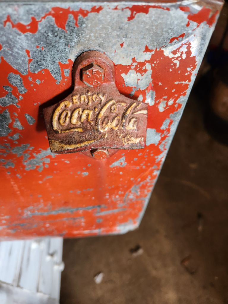 Alter Coke Cooler Coca Cola