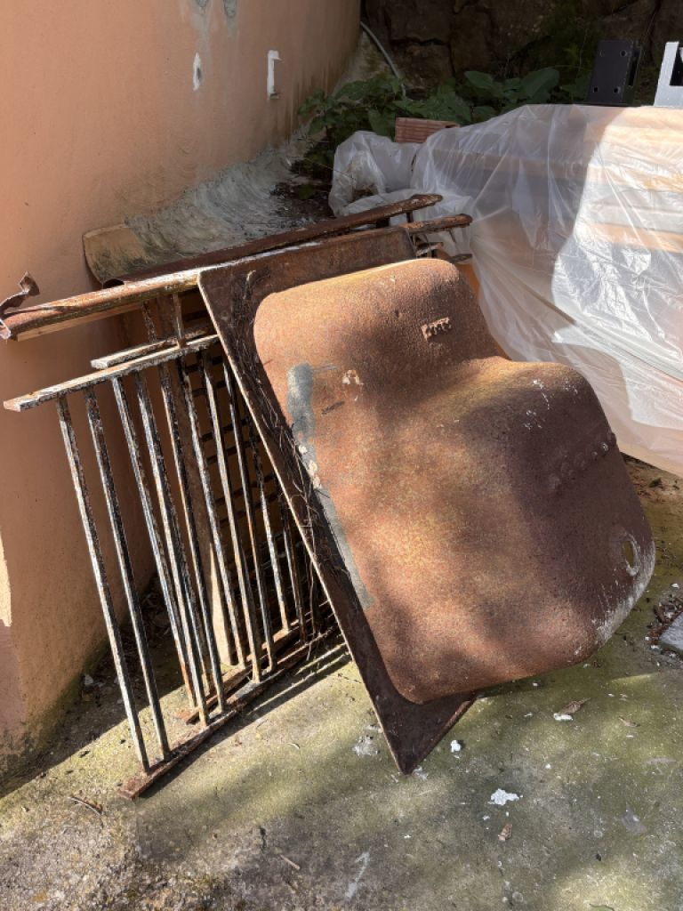 Altmetall zu verschenken