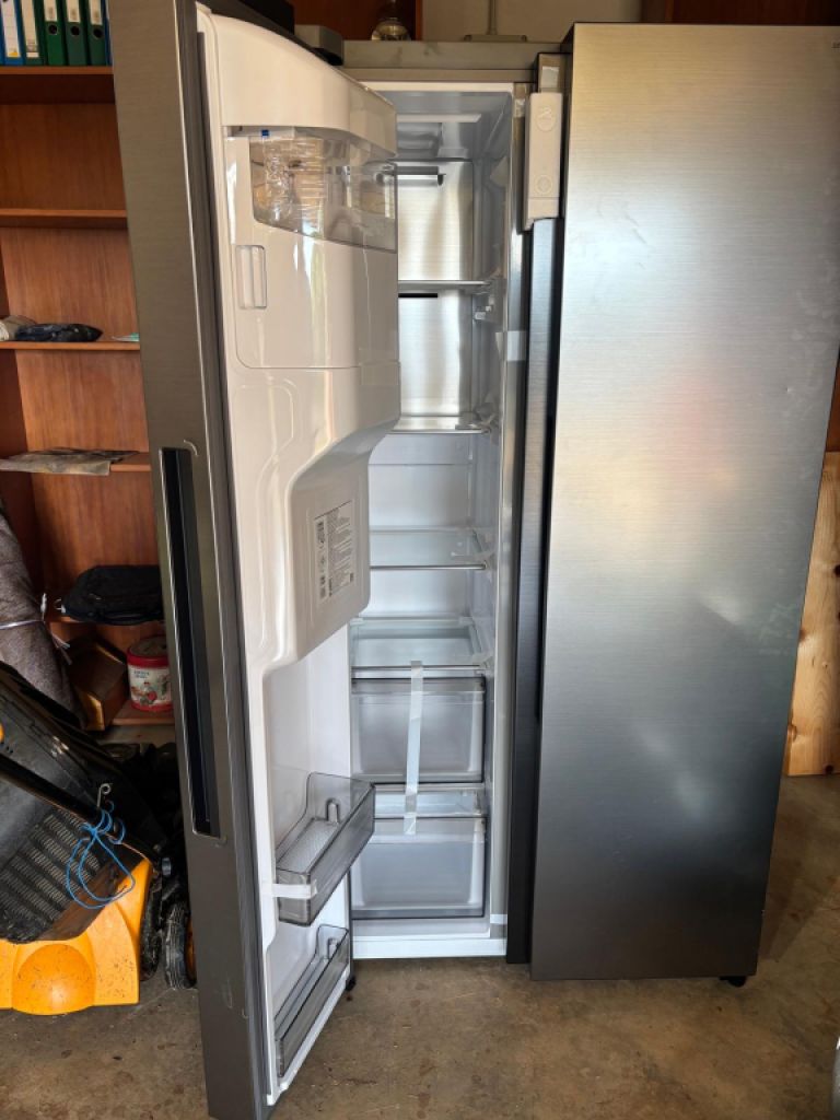 Frigorífico americano NUEVO Samsung RS70F64KETEF