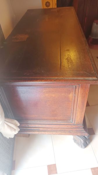 Cajonera de madera antigua - Cofre