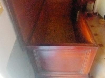 Cajonera de madera antigua - Cofre