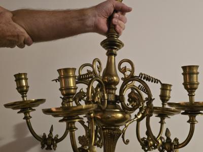 lámpara antigua de latón macizo