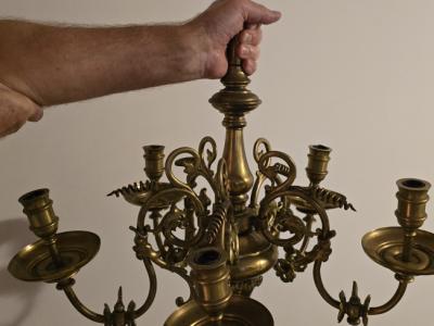 lámpara antigua de latón macizo