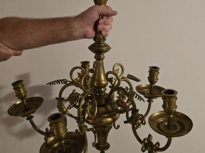 lámpara antigua de latón macizo