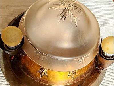 antigua, muy decorativa lámpara de techo, latón y cristal, Art Nouveau