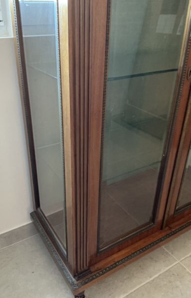 Antike Vitrine Louis XVI/ Neoklassizismus, Marmorplatte, ca.160 x 85 x 43 cm