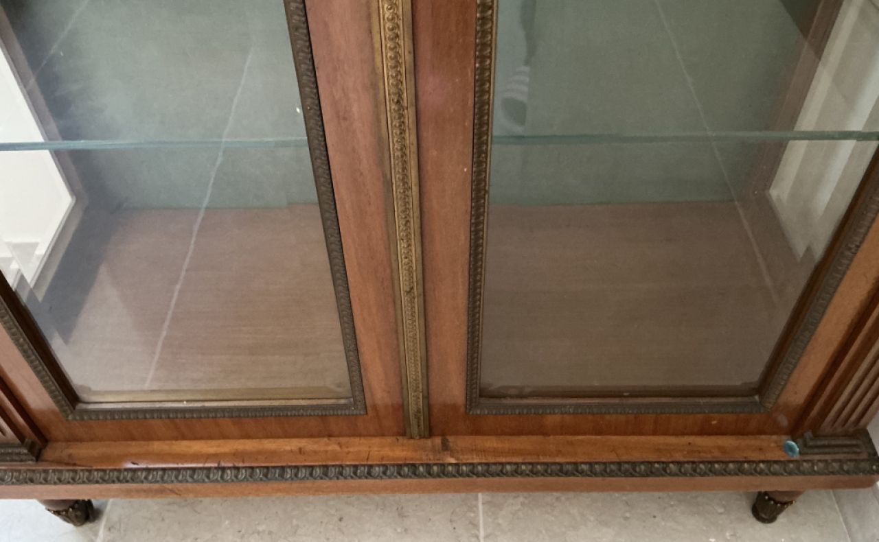 Antike Vitrine Louis XVI/ Neoklassizismus, Marmorplatte, ca.160 x 85 x 43 cm