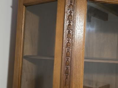 Armario de esquina antiguo en nogal, Louis Seize