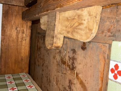 Armario antiguo de madera de cerezo – trabajo artesanal macizo, original, c. s. XIX – desmontable