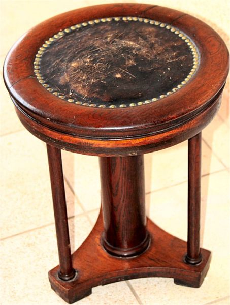 Antique piano stool (circa 1900) – Solid oak – Spindle in perfect condition