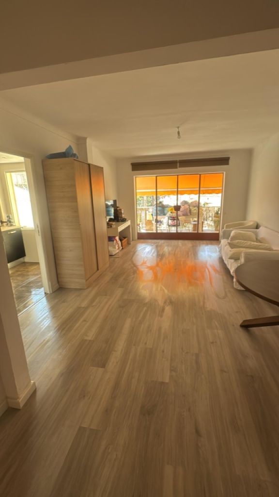 Apartamento junto al mar Cala Major