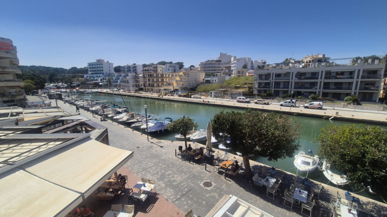 Apartment in erster Reihe in Porto Cristo